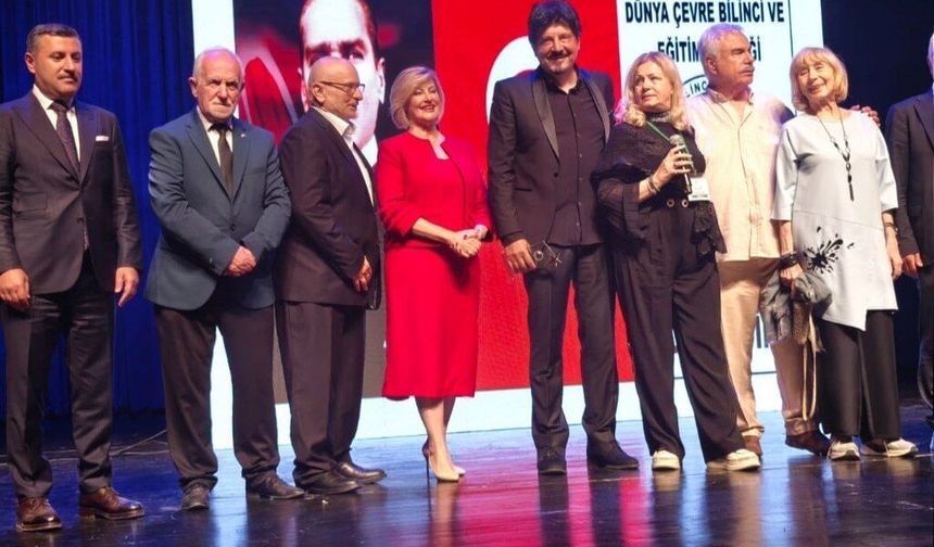 2.Yüzyıl Cumhuriyet Ödülleri sahiplerini buldu