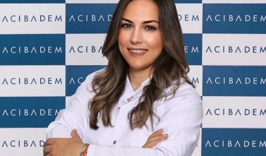 Uzmanından uyarı: "Yazın en büyük hata su yerine çay ve kahve içmek"