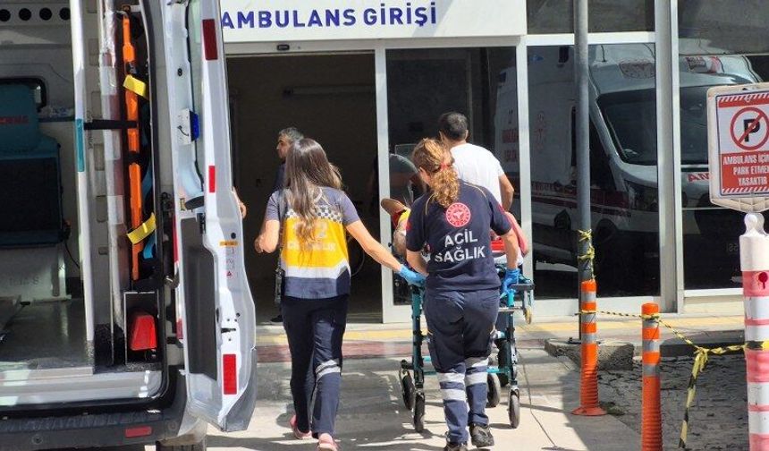 Kafa kafaya çarpıştılar: 7 yaralı