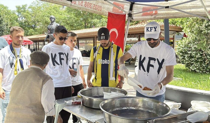 Muğla'da Aziz Yıldırım için lokma döküldü