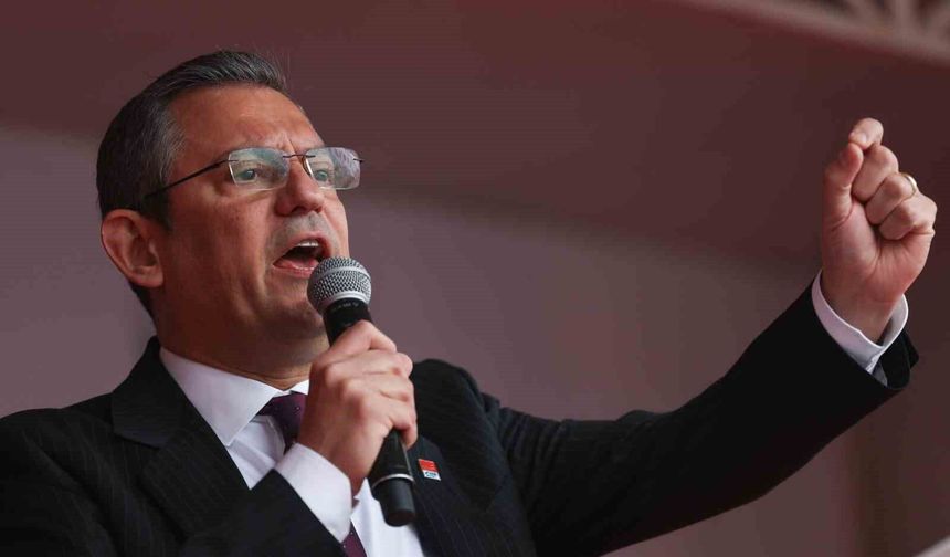 Özgür Özel ve Veli Ağbaba hakkındaki dosyalar başsavcılıkta