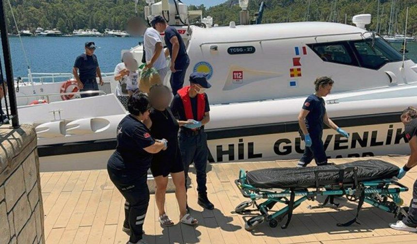 Sahil Güvenlik, gezi teknesi ve ticari yattan iki kişiyi tıbbi tahliye gerçekleştirdi