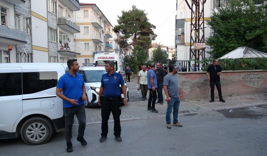 Akrabalar arasında tartışma kavgaya dönüştü: 6 yaralı