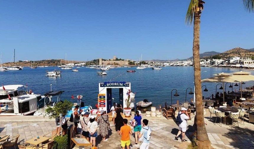 Bodrum’un güzellikleri "Maviye Açılan Kapı" ile taçlanıyor