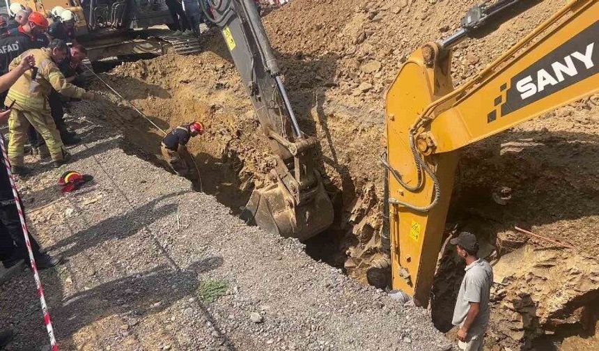 Kazı çalışmasında bir işçi toprak altında kaldı