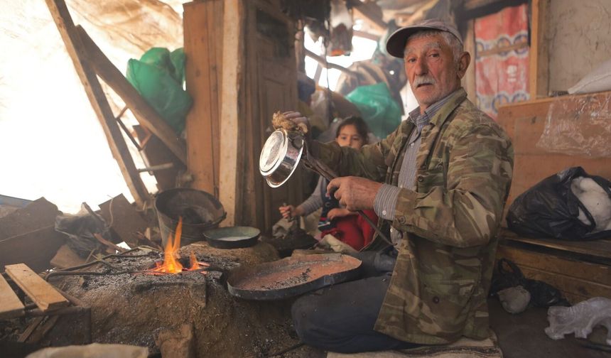 Kalaycılık Zamana Direniyor