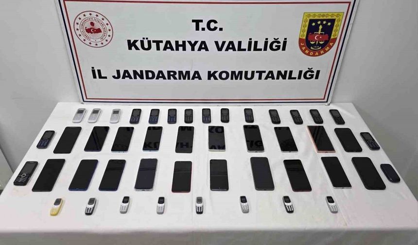 1,6 milyon TL değerinde kaçak telefon ele geçirildi