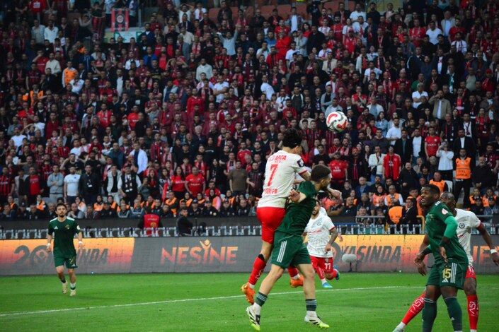 Coruım Fk Super Lig (10) 705X470