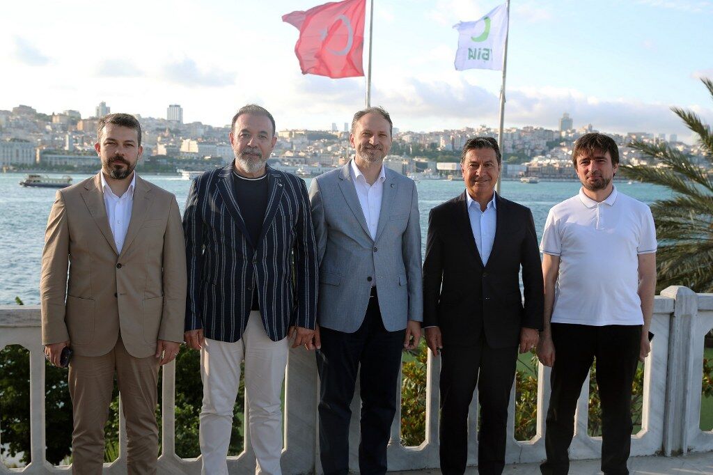 Başkan Aras’tan Bağımlılıkla Mücadelede Yeşilay’a Tam Destek (1) 1024X682