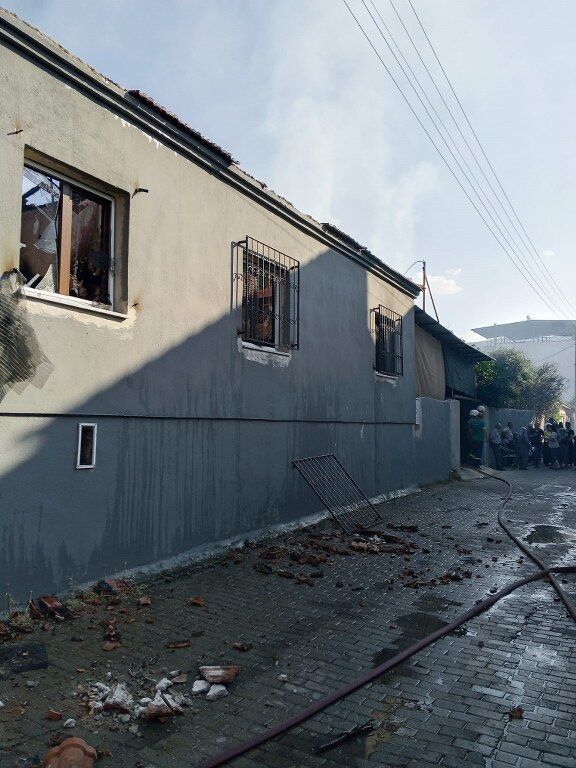 Ev Yangin (2) 576X768