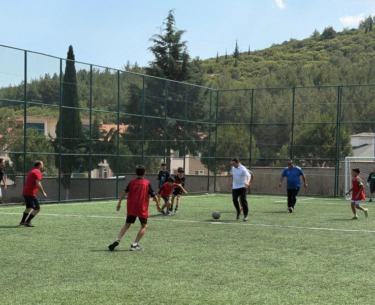 Halı Saha (3) 738X600