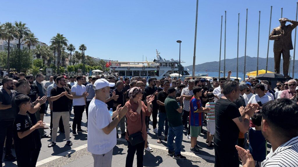 Marmariste Carsi Esnafindan Belediyeye Golgelik Protestosu (1) 1024X576