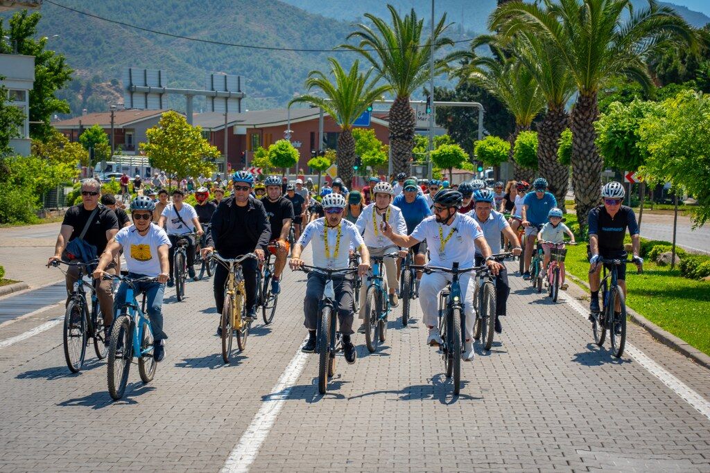 Marmariste Letape By Tour De France Bisiklet Festivali Kapsaminda Halk Surusu Yapildi (5) 1024X683