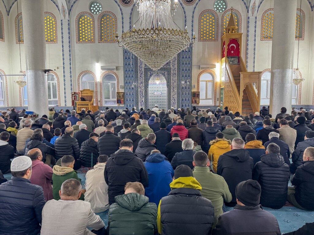 Ramazan Bayrami Namazi Kilindi (1) 1024X768