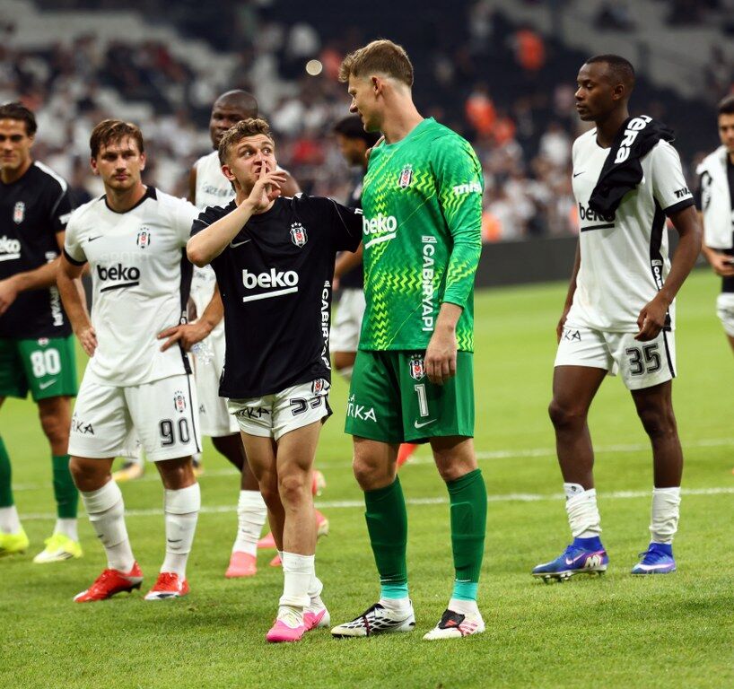 Beşiktaş (4) 818X768