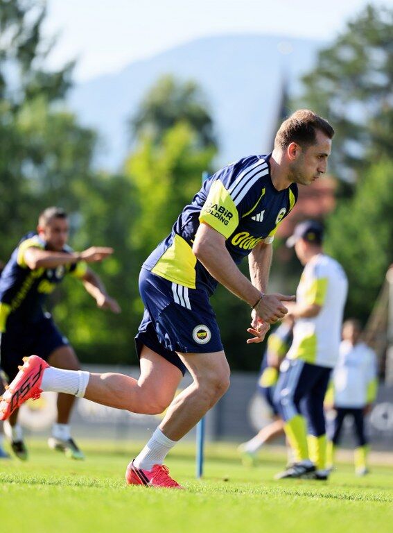 Fener Bahce (2) 567X768