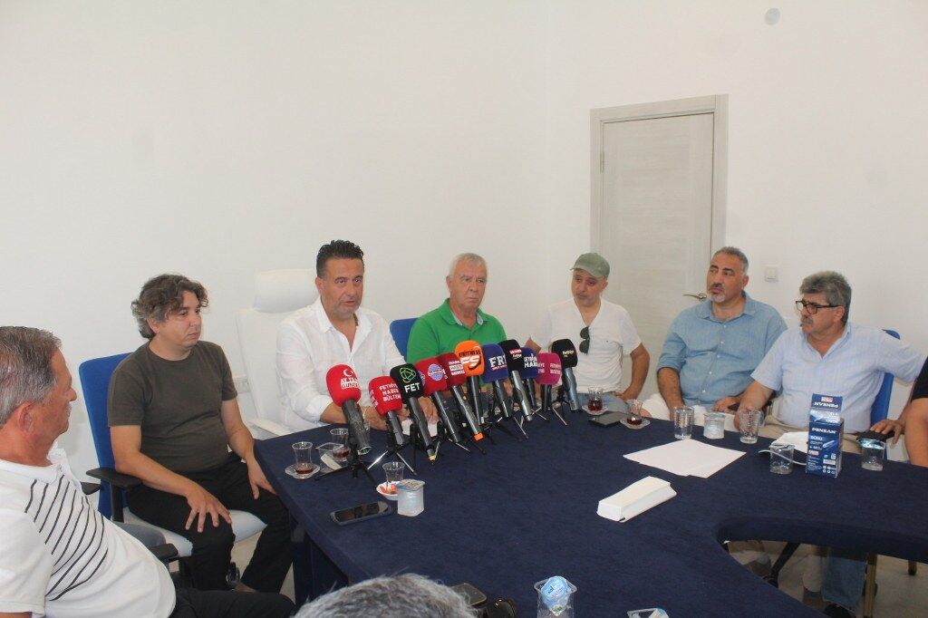 Fethiyespor Basın Toplantısı (2) 1024X682