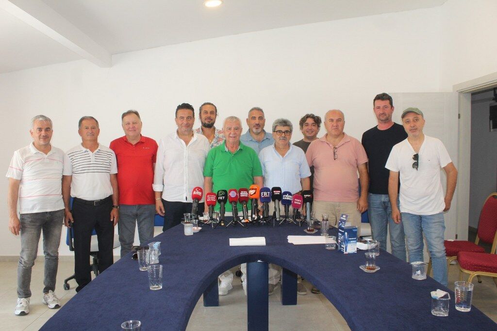 Fethiyespor Basın Toplantısı (4) 1024X682