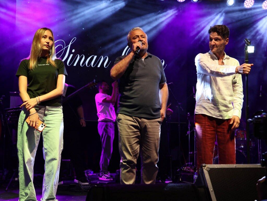 Kavaklıdere Sinan Özen Konser (8) 1023X768