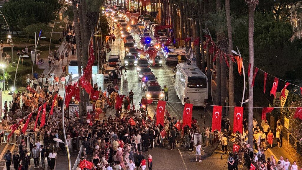 Marmariste 15 Temmuz Sehitleri Anildi (3) 1024X576