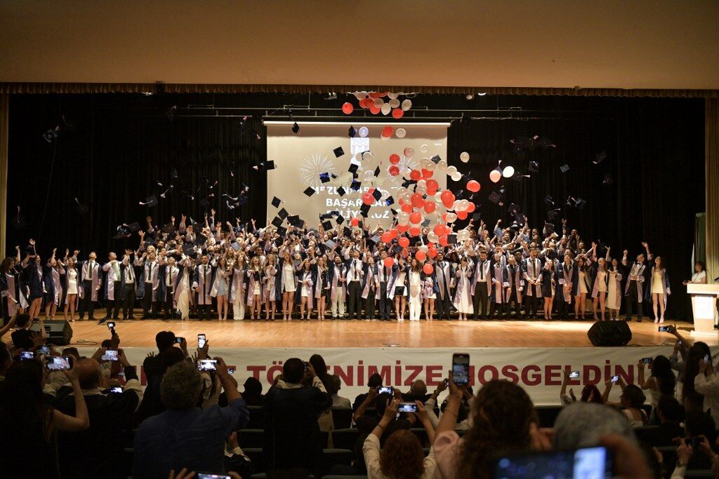 Mskü Tıp Fakültesi Mezuniyet (2) 1024X683