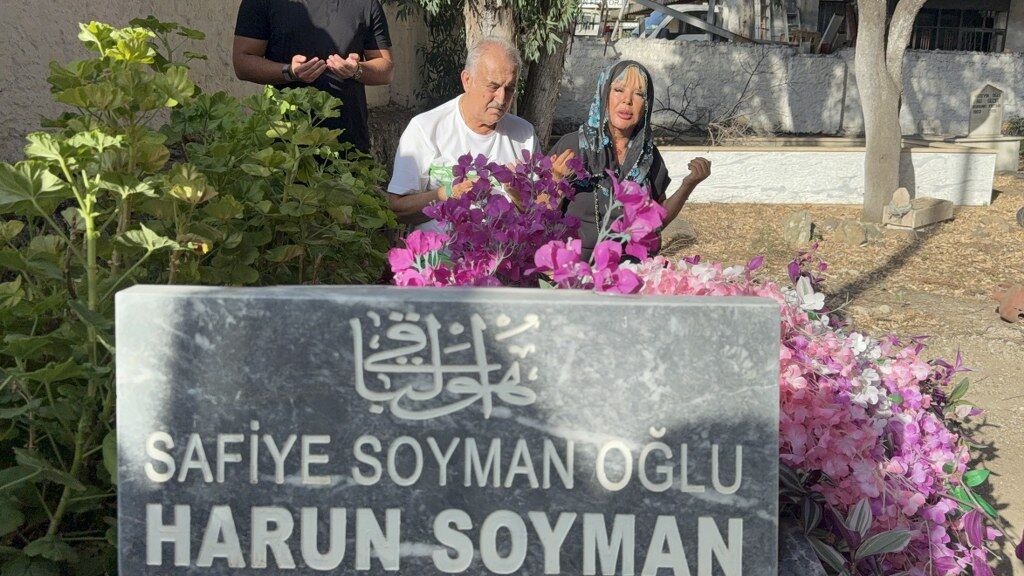 Safiye Soyman (4) 1024X576