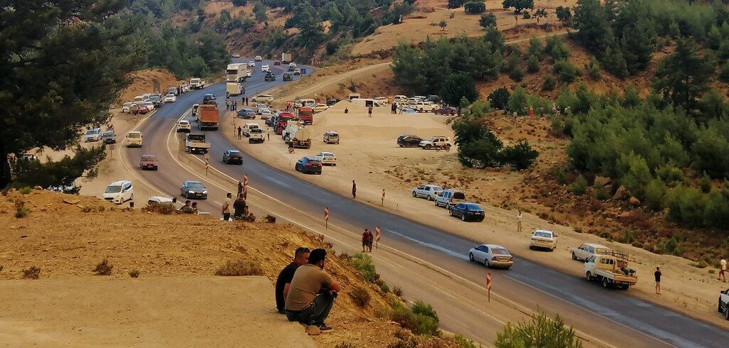 Seydikemer Kavaklı Yangın (12) 1024X490