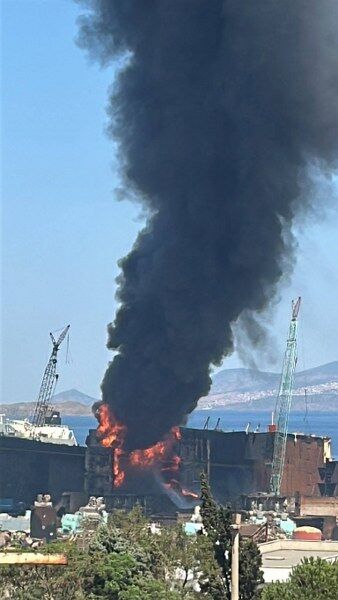 Tanker (1) 338X600
