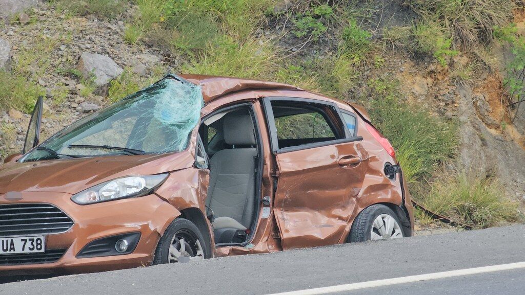 Tır Otomobil Kaza2 (2) 1024X577