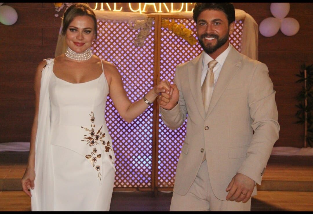 Ahval (1)