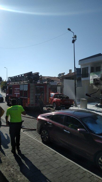 Fethiye Ayakkabı Mağazası Yangın (10) 432X768