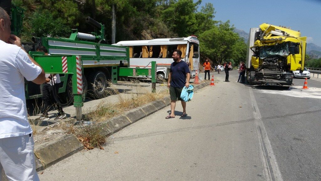 Kaza Antalya (1) 1024X576