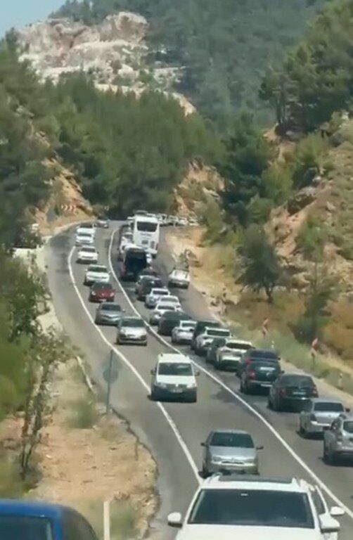 Seydikemer Aras Yangunu (2) 502X768