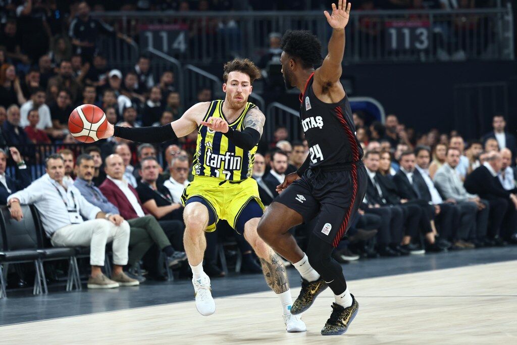 Fb Basket 1024X683