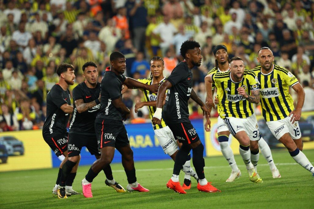 Fb Bjk (3) 1024X683
