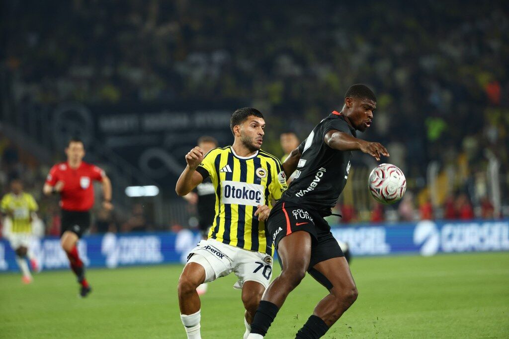 Fb Bjk (5) 1024X683