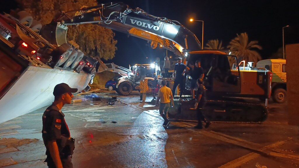Kaza Antalya Tır (6) 1024X576