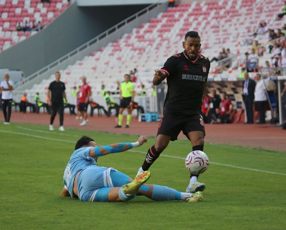 Mjuğlaspor Sivas (4) 956X768