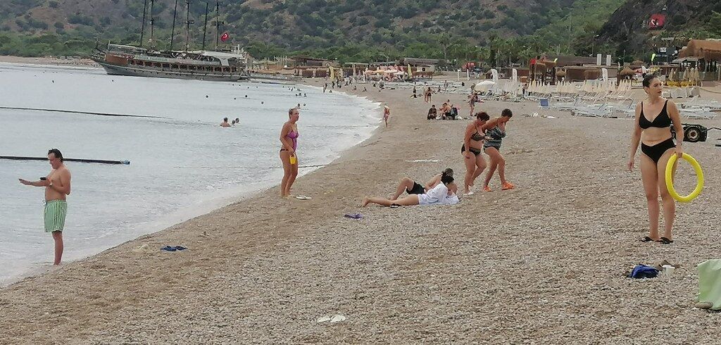 Ölüdeniz Belceğzi'de Folası Fırtına Öncesi Hazırlık (1) 1024X490