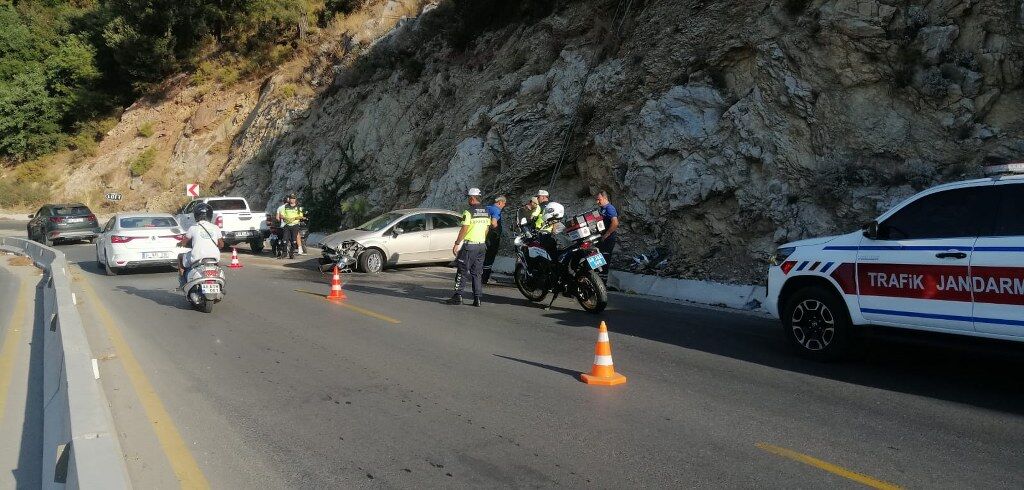 Ölüdeniz Yolu Kaza (1) 1024X490