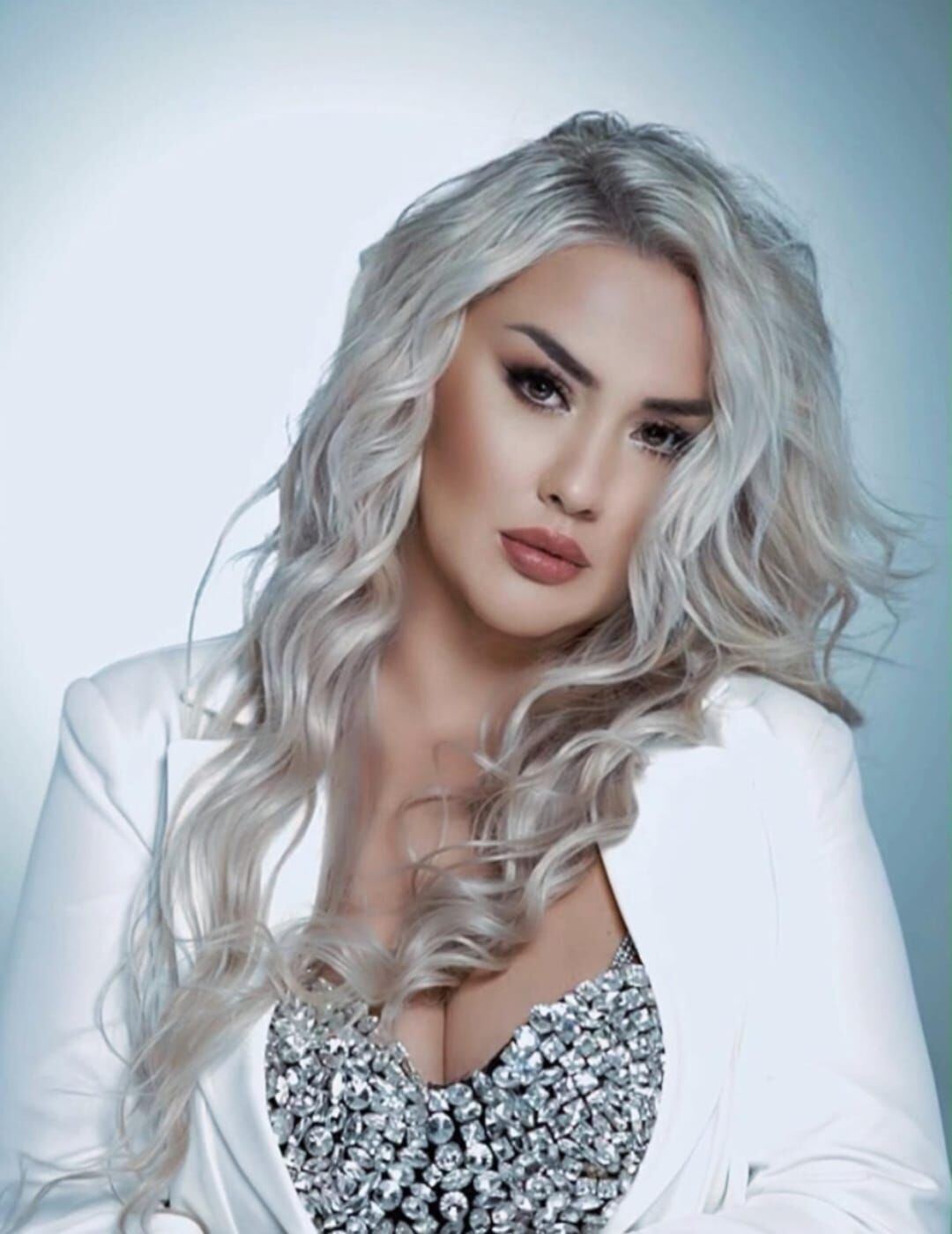 Pınar Kömürcüoğlu (2)