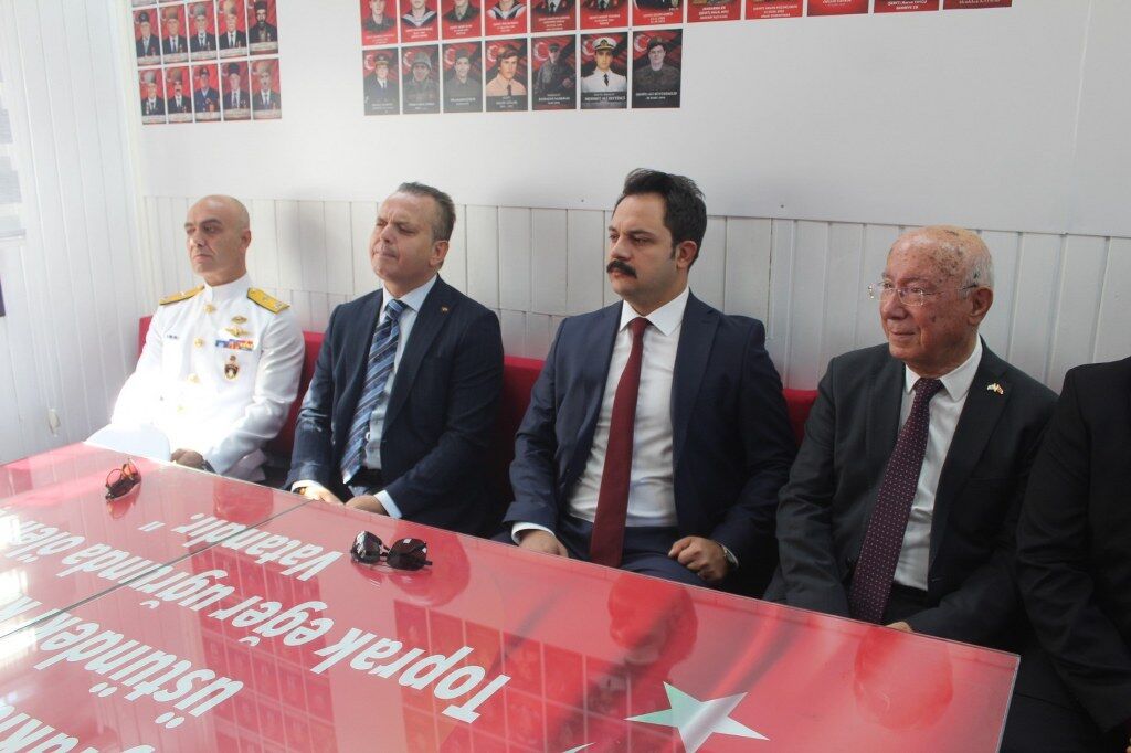 Şehitler Ve Gaziler Derneğine Anlamlı Ziyaret (4) 1024X682