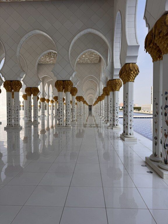 Sheikh Zayed Cami 1 576X768