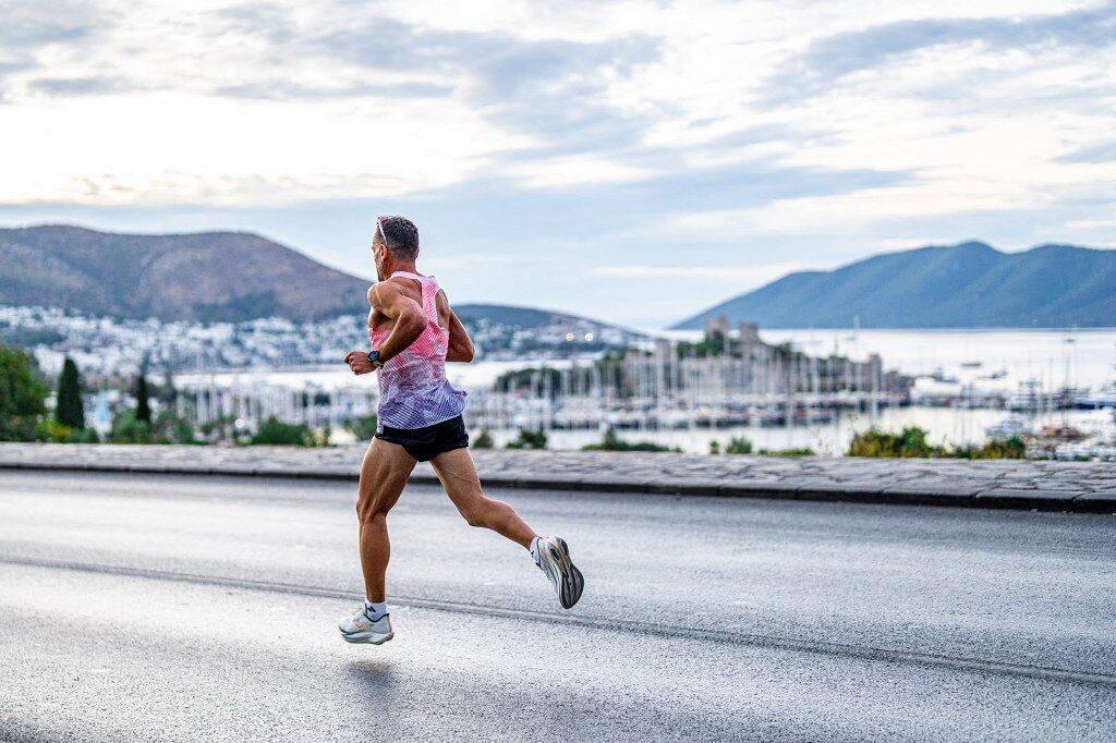 9 Uluslararasi Bodrum Yari Maratonu Tamamlandi (22) 1024X682