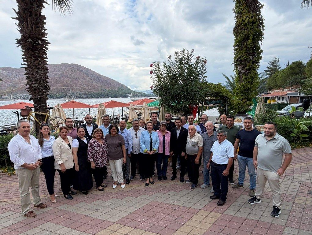 Adm Elektrik Enerjimiz Muhtarlarimizla Bulusmalarinda Muhtarlarla Bir Araya Geldi (1) 1021X768