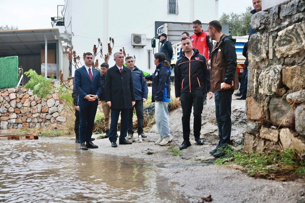 Başkan Tamer Mandalinci Gün Boyu Sahadaydı (8) 1024X682