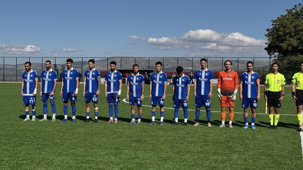 Cal Belediyespor Sahasinda Marmaris Belediyesi Futbol Sk Ile 11 Berabere Kaldi (2) 1024X576