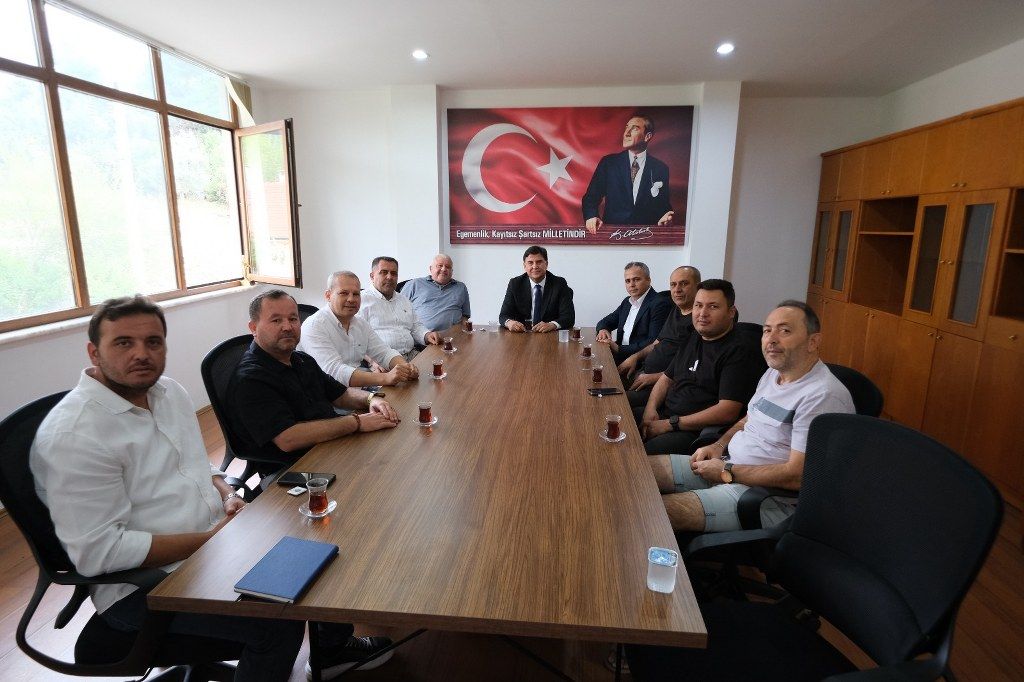 Esnaf Odası Alim Karaca Ziyaret (5) 1024X682