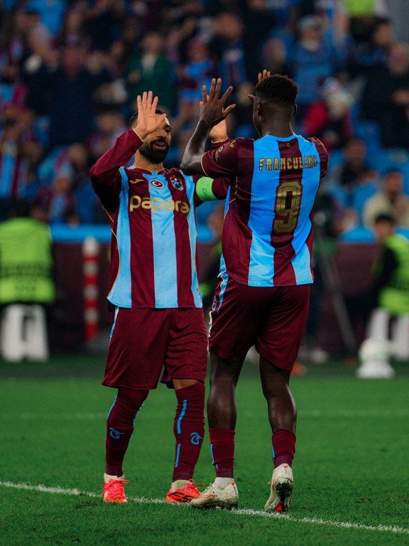 Trabzonspor Uefa (8) 576X768